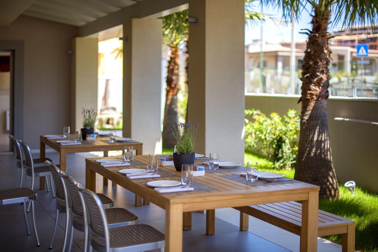 Domu Simius Life Style Hotel Villasimius Exterior foto